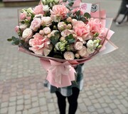 Букет из нежных роз