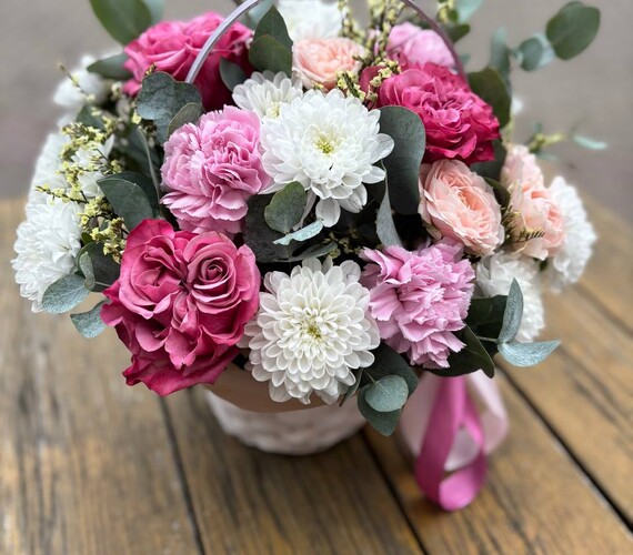 Корзина с цветами Любовь