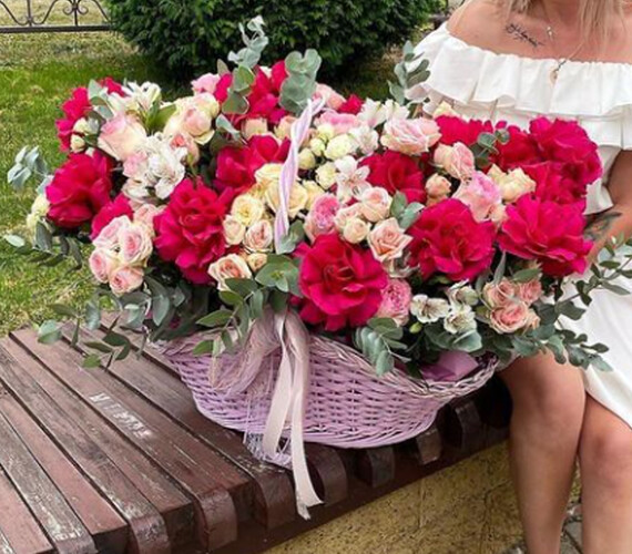 Корзина с цветами Элитная