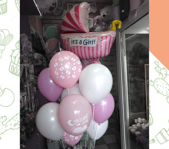 Фонтан с коляской для девочки