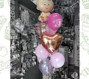 Связка из розовых шаров для девочки