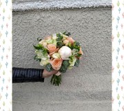 Свадебный букет нежный с пионами